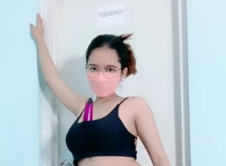 Molly Sexy Dance Menggoda Pascol Mango