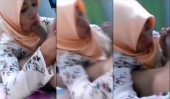 Mbak Berjilbab Nyepong Pulang Kerja