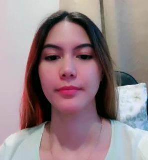 Kak Samantha pamer Tubuh Mulus