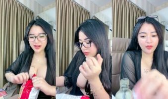 DMX Meychen Cakep Montok Berkacamata