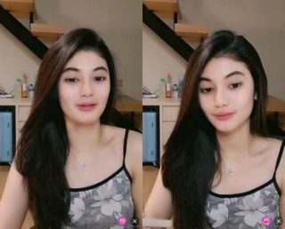 Pesona Febby Host Cantik Mango Live Show