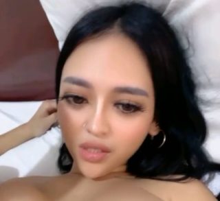 Tiga Jam OppyLany Ngentot Bersama Bule