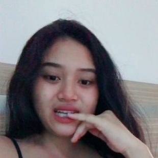 Cantik Seksinya Kak Sarah Berasa SleepCall
