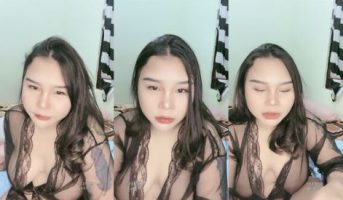 Angell99 Ngangkang Colmek Mendesah Kena Combo