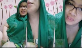 Bu Haji Jilbab Ijo Nakal Menggoda Nafsu Nih