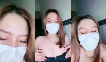 Selebgram Mulus Ganti Busana Remas Nenen Putih Mulus